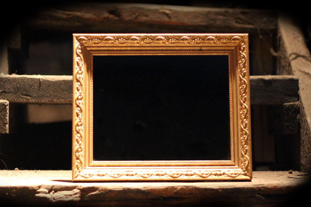 museum-of-the-paranormal's-dark-mirror