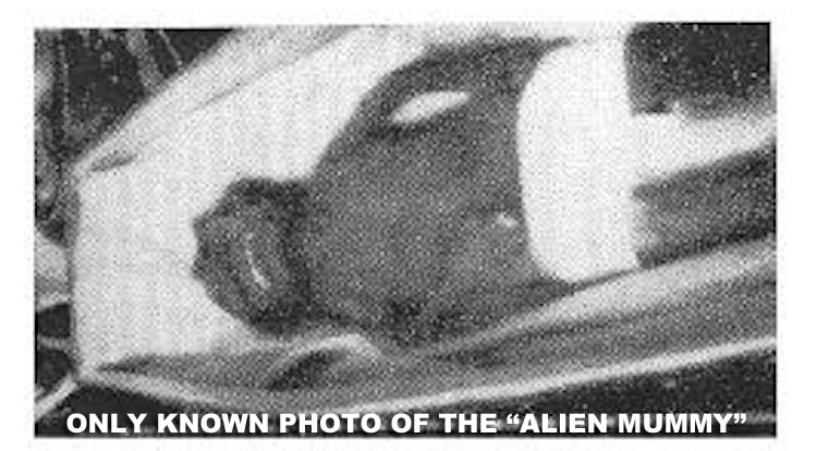 Only known photo of Ralph Lael's "Alien Mummy"