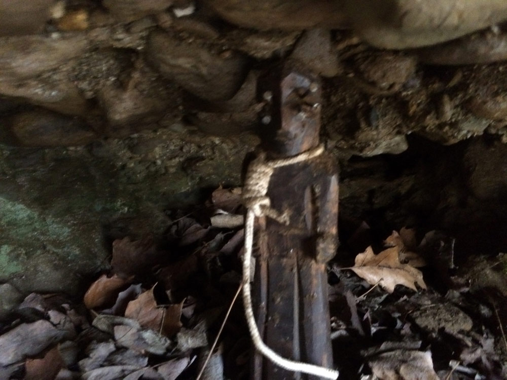 The-Crone---a-haunted-object-discovered-in-a-new-york-cave