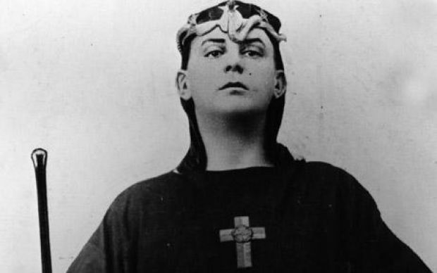 a young aleister crowley
