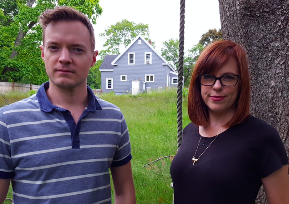 Adam Berry and Amy Bruni premiere Kindred Spirits on TLC